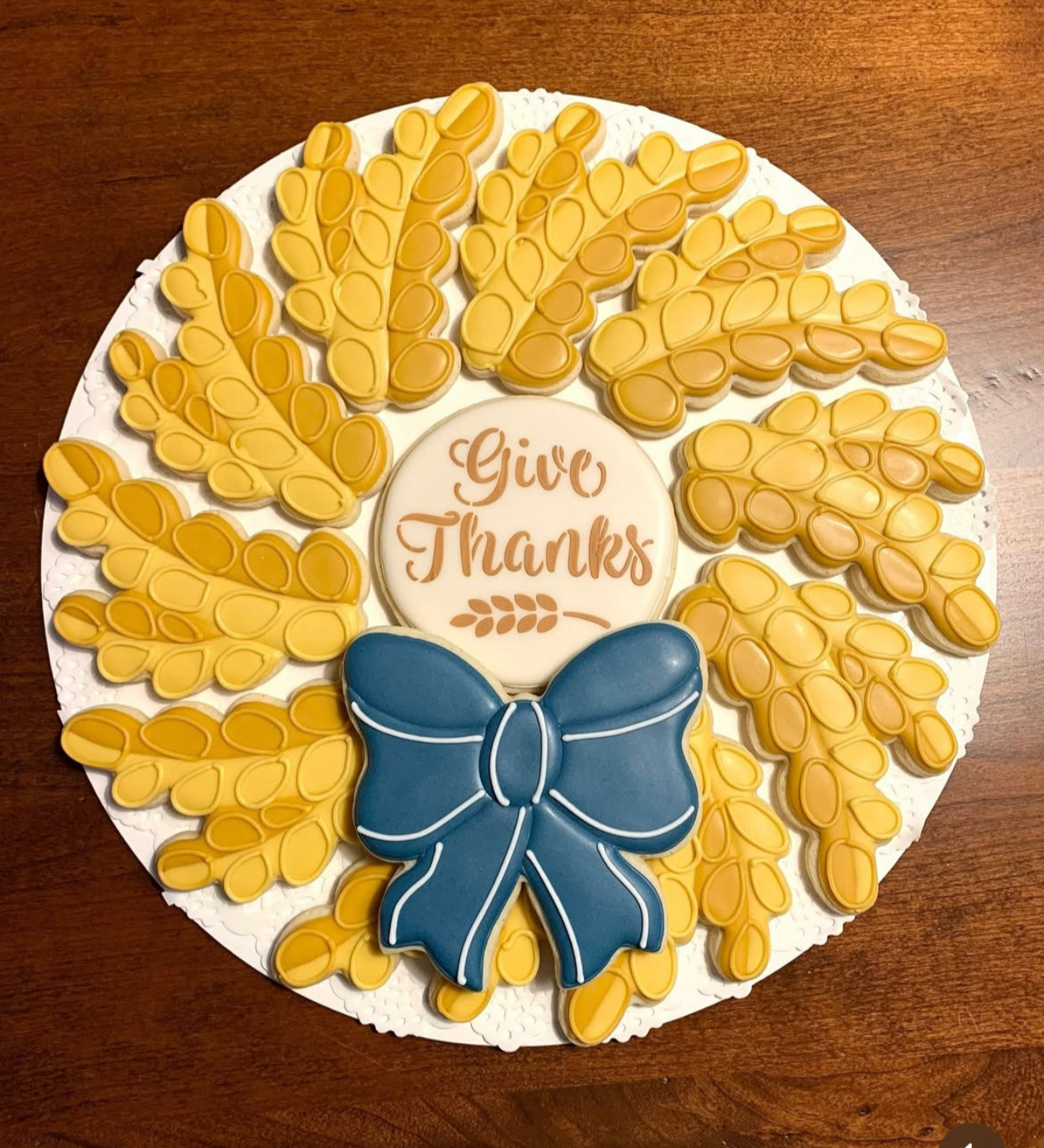Netti’s Thanksgiving Cookie Wreath