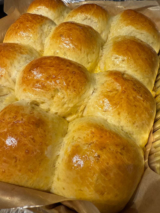 Soft Sourdough Dinner Rolls